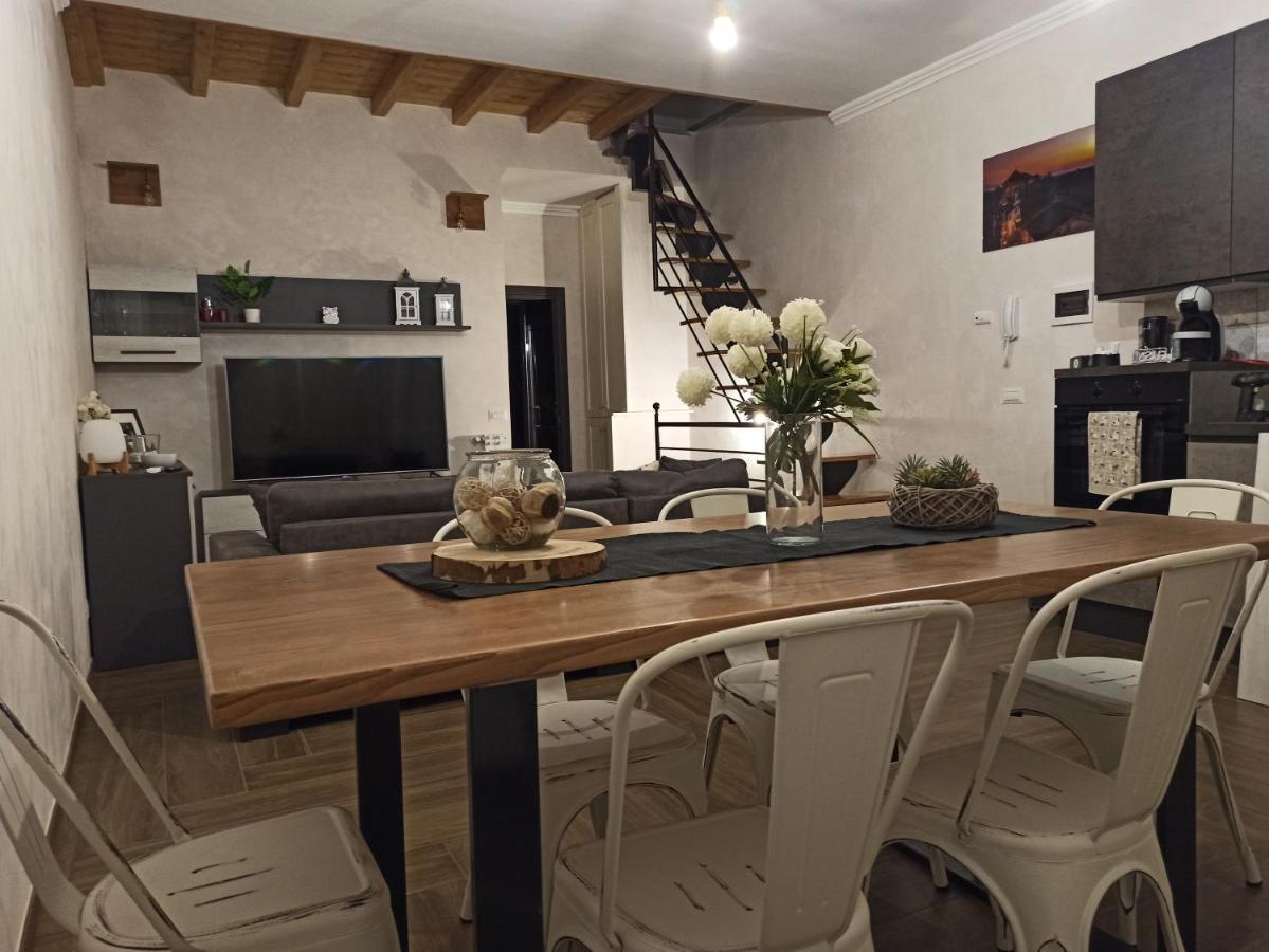 La Terrazza Sul Corso Apartment Giulianello Bagian luar foto